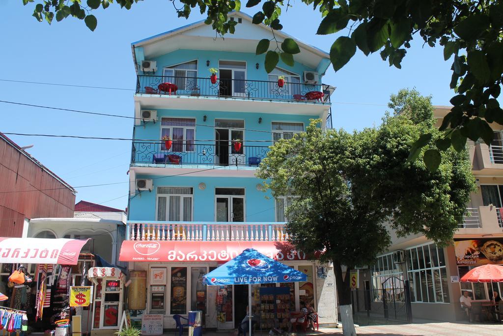 Hotel Smak à Kobuleti Extérieur photo