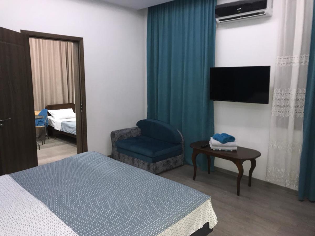 Hotel Smak à Kobuleti Extérieur photo