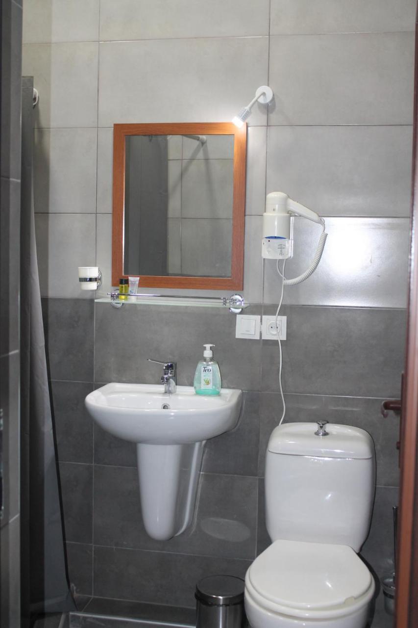 Hotel Smak à Kobuleti Extérieur photo