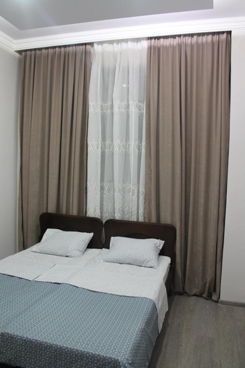 Hotel Smak à Kobuleti Extérieur photo