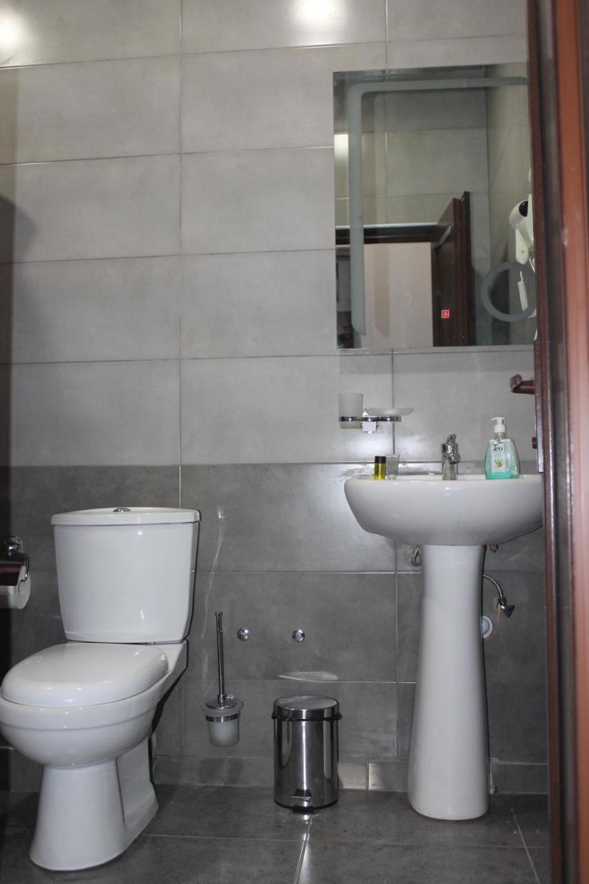 Hotel Smak à Kobuleti Extérieur photo